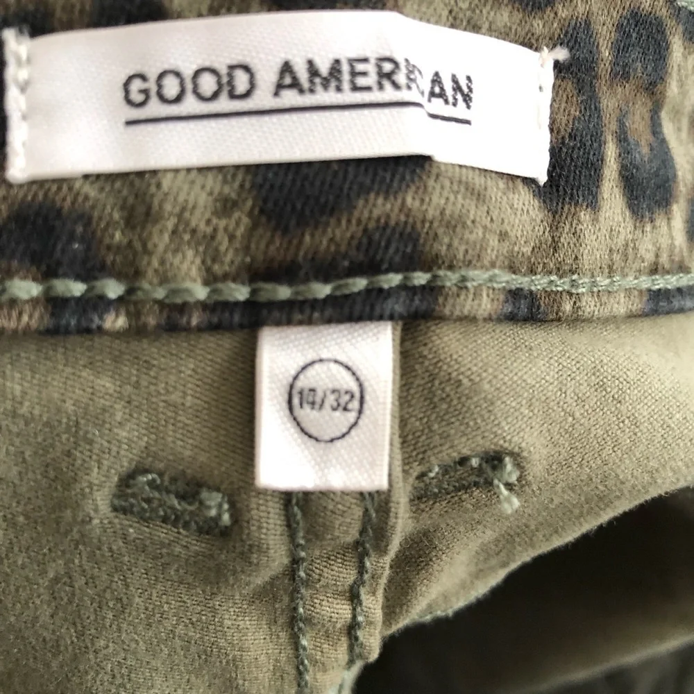 Good American Green Sage Leopard Cutoff Shorts 14